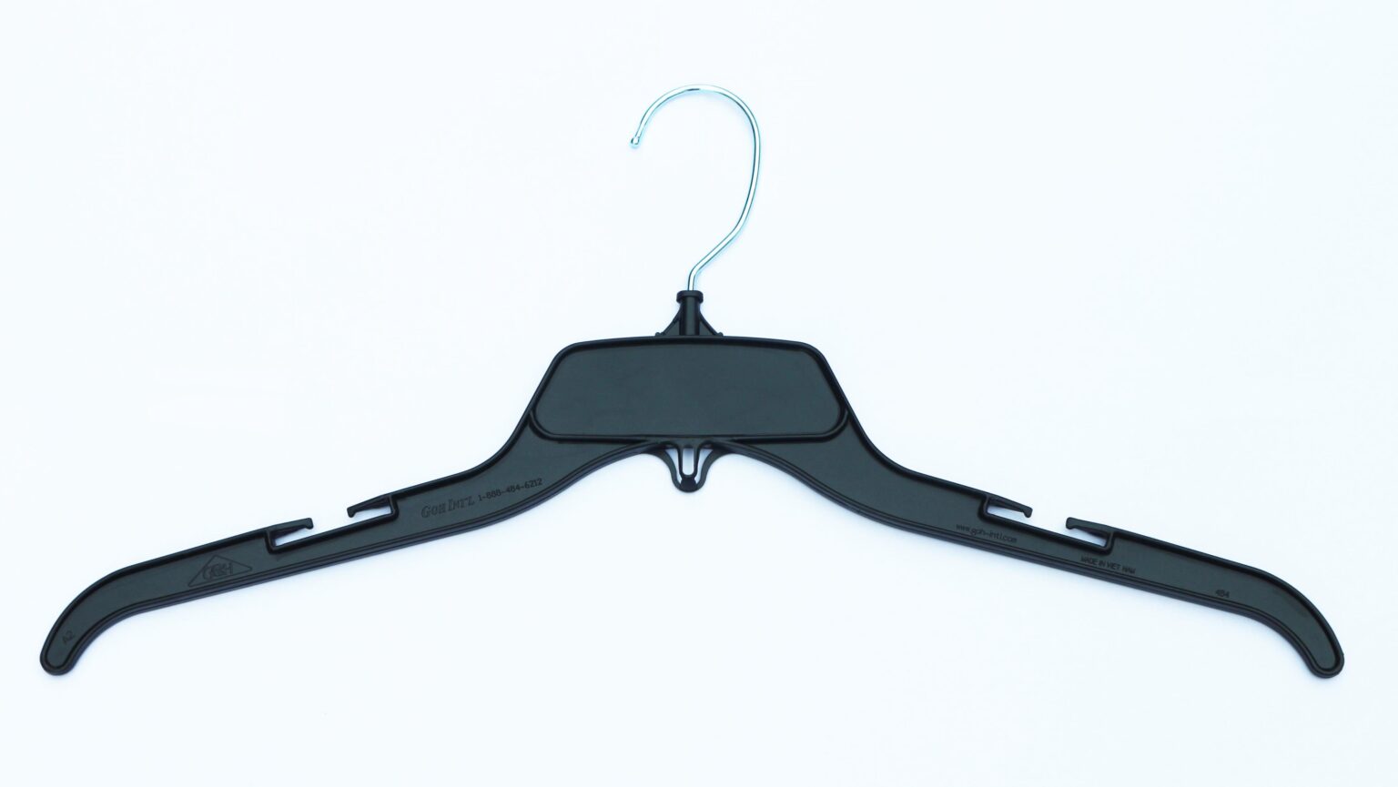Plastic hangers - products possessing timeless durability - ATT VIETNAM ...